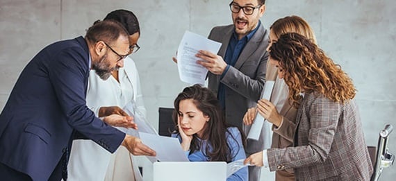 Manager under attention demands